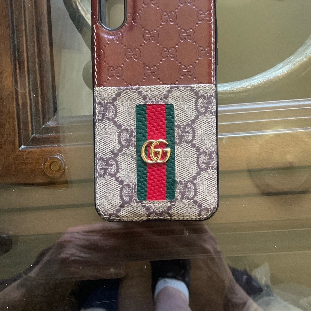 GG Collection Brown and Tan Phone Case with Luxurious Design it did not fit mine - Picture 4 of 8